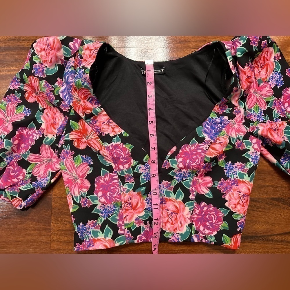 ZARA Floral Puff Sleeve Top size XS EUC - Picture 8 of 9